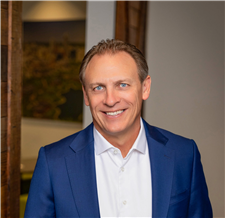 Tim M Kerrigan, SIOR, CCIM