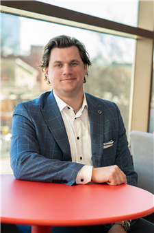 Grayson  Burgess, SIOR, CCIM